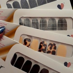 Colorstreet Nail Bundle